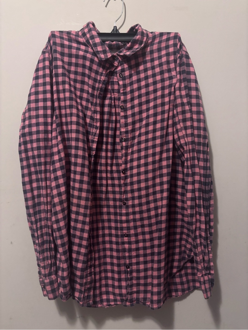 H&M Women’s Pink and Black Checkered Button-Down Shirt